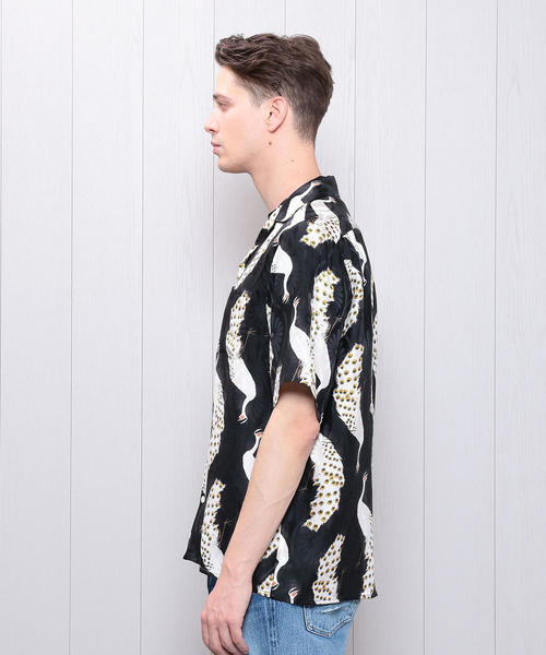 H　BEAUTY&YOUTH UNITED ARROWS（エイチビューティーアンドユースユナイテッドアローズ）の「＜NIPOALOHA＞SILK PEACOCK BLACK SHIRT/シャツ（シャツ/ブラウス・メンズ・ブラック・LARGE/MEDIUM/X-LARGE）」の4枚目の写真
