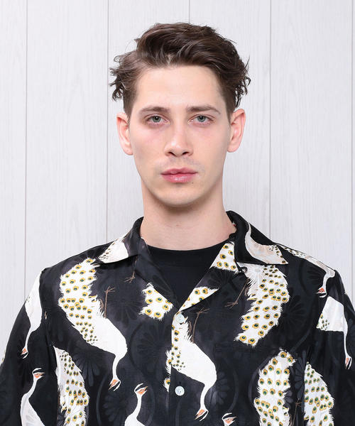 H　BEAUTY&YOUTH UNITED ARROWS（エイチビューティーアンドユースユナイテッドアローズ）の「＜NIPOALOHA＞SILK PEACOCK BLACK SHIRT/シャツ（シャツ/ブラウス・メンズ・ブラック・LARGE/MEDIUM/X-LARGE）」の6枚目の写真