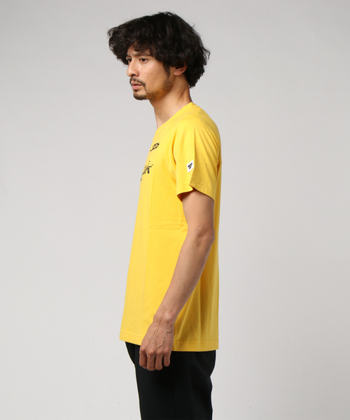 Reebok(リーボック)の「クラシックス アドバンス Tシャツ / Classics Advance Tee(Tシャツ/カットソー・メンズ・ブラック/イエロー・LARGE/XX-LARGE/X-LARGE/X-SMALL/XXX-LARGE/SMALL/MEDIUM)」の3枚目の写真