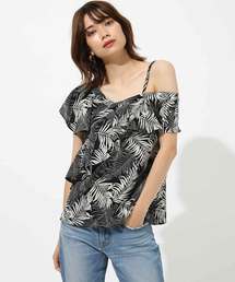 Azul By Moussy アズールバイマウジーのtシャツ カットソー ブラック 黒色系 オフショルダー 通販 Zozotown