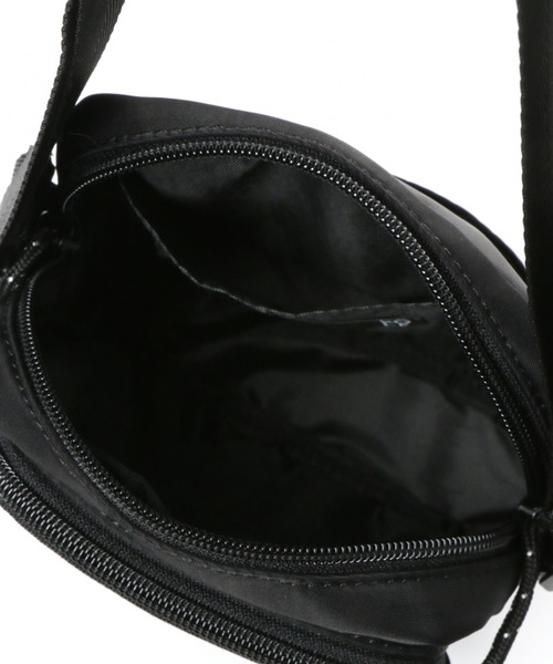 LAKOLE（ラコレ）の「フロントポケットショルダーバッグ / LAKOLE（ショルダーバッグ・メンズ・ブラック/ベージュ/パープル/グリーン・FREE）」の15枚目の写真