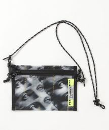 FABRICK【PERKS AND MINI】 Classical View Pouch w/ Strap Small