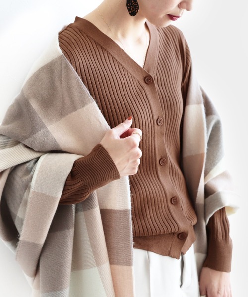 reca（レカ）の「リブニットカーディガン（カーディガン/ボレロ・レディース・オフホワイト/ブラック/杢グレー/ブラウン/ベージュ/ピンク・FREE）」の4枚目の写真