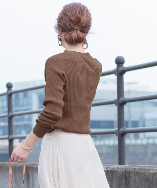 reca（レカ）の「リブニットカーディガン（カーディガン/ボレロ・レディース・オフホワイト/ブラック/杢グレー/ブラウン/ベージュ/ピンク・FREE）」の16枚目の写真