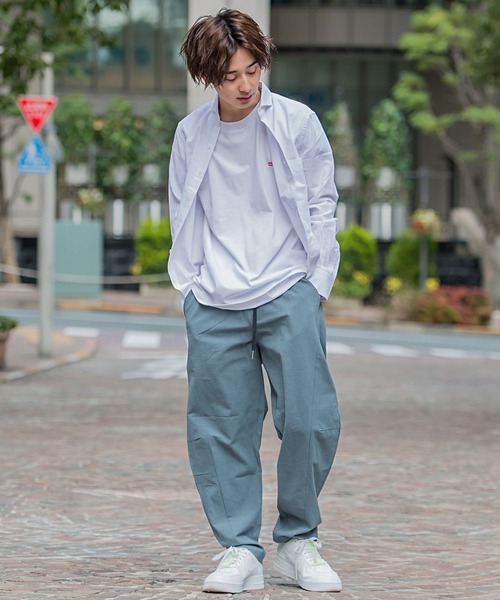 『vicci/ヴィッチ』スモーキートーンカラーテーパードイージーパンツ（その他パンツ）｜SILVER BULLET（シルバーバレット）