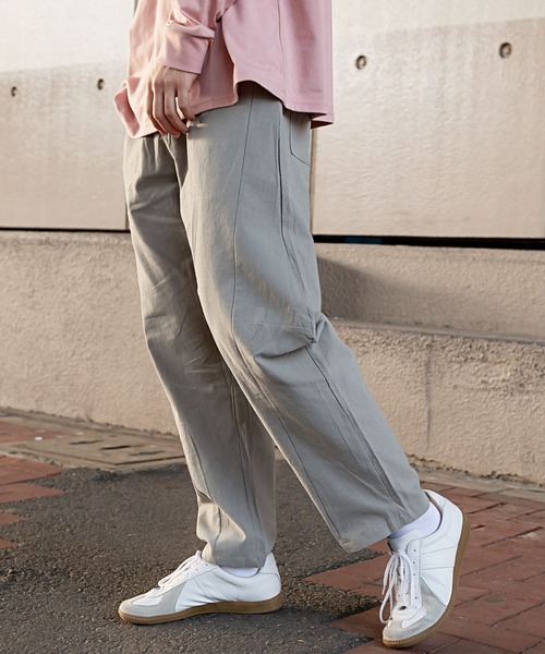 『vicci/ヴィッチ』スモーキートーンカラーテーパードイージーパンツ（その他パンツ）｜SILVER BULLET（シルバーバレット）