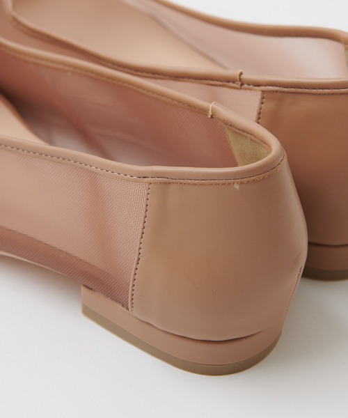 natural couture（ナチュラルクチュール）の「シースルーローパンプス（パンプス・レディース・ブラック/ベージュ/アイボリー・MEDIUM/LARGE）」の12枚目の写真