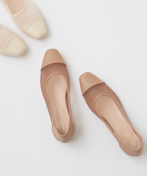 natural couture（ナチュラルクチュール）の「シースルーローパンプス（パンプス・レディース・ブラック/ベージュ/アイボリー・MEDIUM/LARGE）」の6枚目の写真