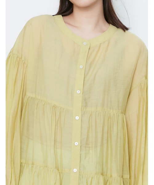 POU DOU DOU（プードゥドゥ）の「シアーティアードチュニックブラウス（シャツ/ブラウス・レディース・ブラック/イエロー/アイボリー/ラベンダー・3）」の19枚目の写真