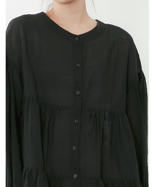 POU DOU DOU（プードゥドゥ）の「シアーティアードチュニックブラウス（シャツ/ブラウス・レディース・ブラック/イエロー/アイボリー/ラベンダー・3）」の20枚目の写真