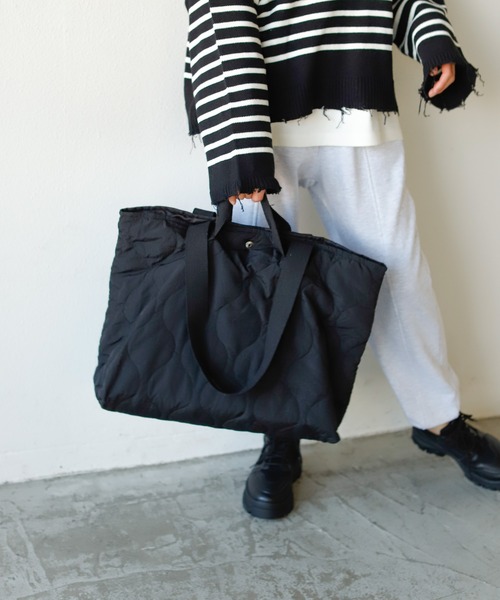 Auntie Rosa Holiday（アンティローザホリデー）の「キルトライナーラージトートバッグ（トートバッグ・レディース・ブラック/カーキ/ナチュラル・FREE）」の5枚目の写真