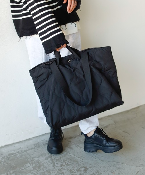 Auntie Rosa Holiday（アンティローザホリデー）の「キルトライナーラージトートバッグ（トートバッグ・レディース・ブラック/カーキ/ナチュラル・FREE）」の7枚目の写真