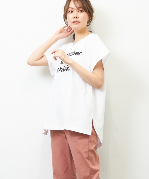 HERENCIA（ヘレンチア）の「’’Act rather than think ’’プリント イレギュラーヘム Vネック TEE（Tシャツ/カットソー・レディース・ブラック/ベージュ/オフホワイト/スモークピンク・MEDIUM）」の13枚目の写真
