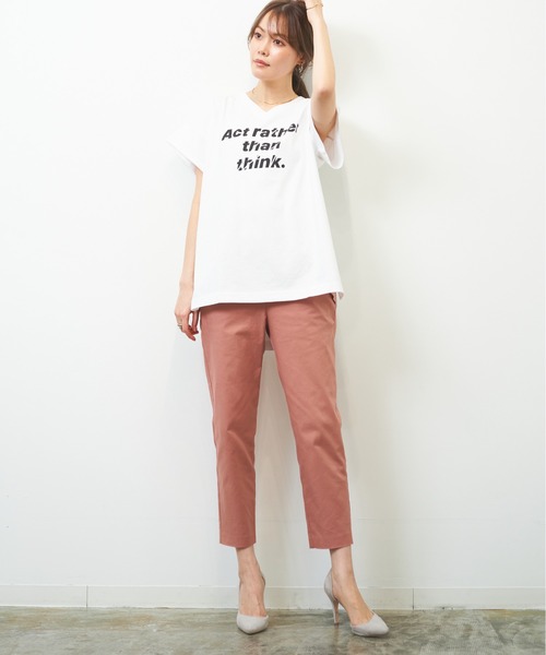 HERENCIA（ヘレンチア）の「’’Act rather than think ’’プリント イレギュラーヘム Vネック TEE（Tシャツ/カットソー・レディース・ブラック/ベージュ/オフホワイト/スモークピンク・MEDIUM）」の20枚目の写真