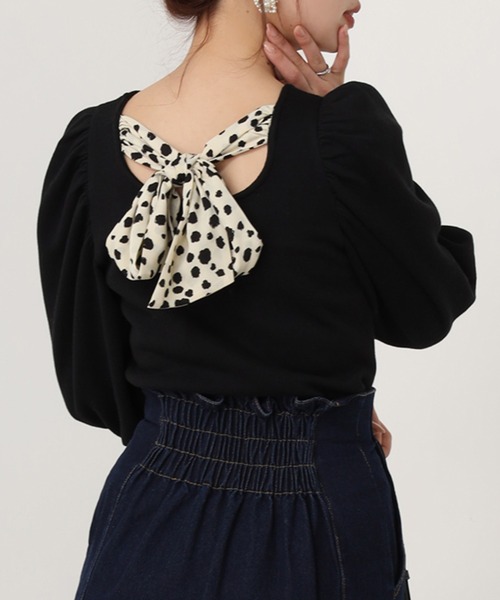 one after another NICE CLAUP(ワンアフターアナザーナイスクラップ)の「Backリボンテレコトップス(Tシャツ/カットソー・レディース・ブラック/ベージュ/オフホワイト/アイボリー・FREE)」の2枚目の写真