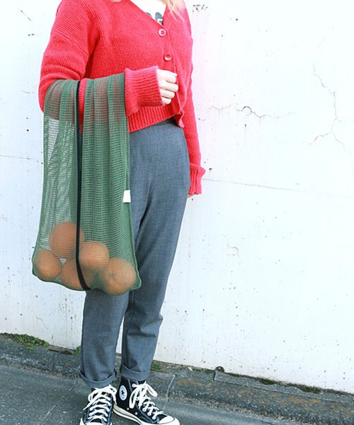 GLOBAL FORME CONCRETE(グローバルフォルムコンクリート)の「MAM KNIT ECO BAG S マム ニット エコバッグS(エコバッグ/サブバッグ・レディース・ブラック/カーキ/ベージュ・S)」の1枚目の写真