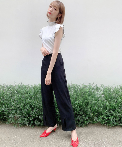 Voyage titty&Co.PETIT(ボヤージュティティアンドコープチ)の「【Voyage titty&Co.】ヘムスリットPT(その他パンツ・レディース・ベージュ/ブラック・SMALL/MEDIUM)」の13枚目の写真