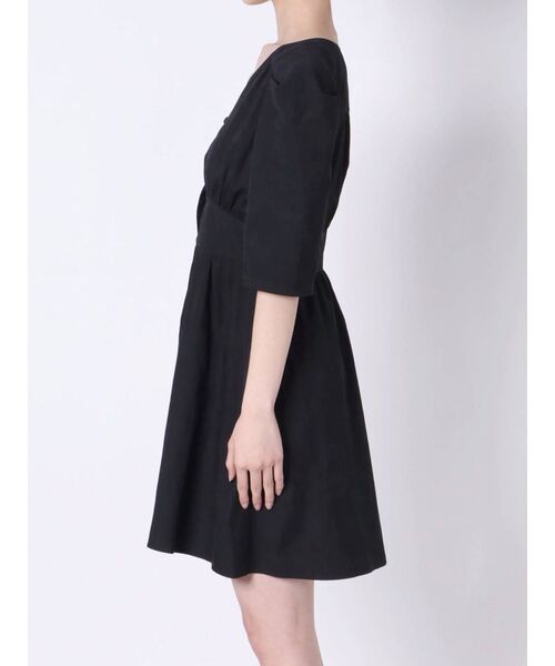 EMODA（エモダ）の「タックスリーブミニワンピース（ワンピース・レディース・ブラック/ベージュ/アイボリー・FREE）」の6枚目の写真