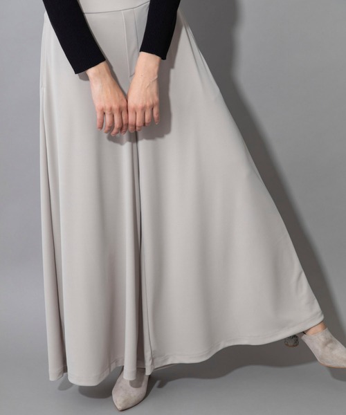 Munich（ミューニック）の「ハイツイストダブルニット　ドレープフレアパンツ（その他パンツ・レディース・ブラック/グレイッシュベージュ/カーキ・XS/S/M）」の3枚目の写真