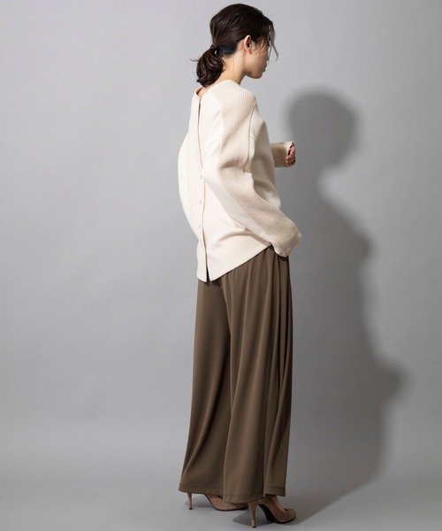 Munich（ミューニック）の「ハイツイストダブルニット　ドレープフレアパンツ（その他パンツ・レディース・ブラック/グレイッシュベージュ/カーキ・XS/S/M）」の4枚目の写真