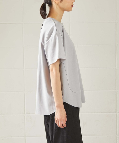 OUVRAGE CLASSE(ウヴラージュクラス)の「切替Tシャツ【オンラインストア限定販売】(Tシャツ/カットソー・レディース・ブラック/ライトグレー/オフホワイト/ネイビー・FREE)」の11枚目の写真