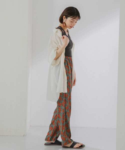 KBF（ケイビーエフ）の「カットショルダーリブタンク（タンクトップ・レディース・チャコールグレー/ベージュ/ブルー・ONE）」の18枚目の写真