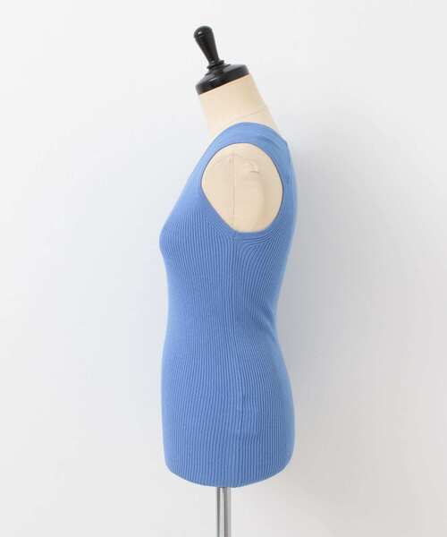 KBF（ケイビーエフ）の「カットショルダーリブタンク（タンクトップ・レディース・チャコールグレー/ベージュ/ブルー・ONE）」の5枚目の写真
