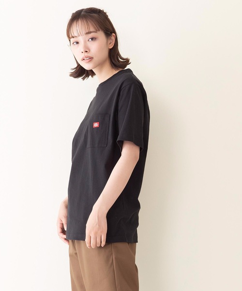 Dickies(ディッキーズ)の「【DICKIES/ディッキーズ】ワンポイントブランドロゴポケTシャツ(Tシャツ/カットソー・レディース・ホワイト/ライトグレー/ブラック/オレンジ/ライトグリーン/オフホワイト・LARGE/MEDIUM)」の17枚目の写真