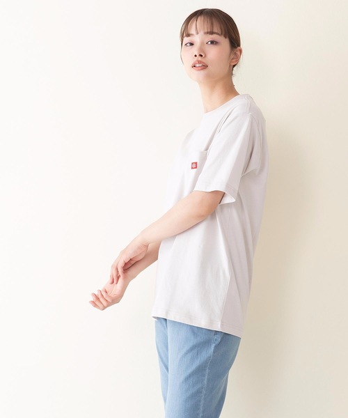 Dickies(ディッキーズ)の「【DICKIES/ディッキーズ】ワンポイントブランドロゴポケTシャツ(Tシャツ/カットソー・レディース・ホワイト/ライトグレー/ブラック/オレンジ/ライトグリーン/オフホワイト・LARGE/MEDIUM)」の22枚目の写真