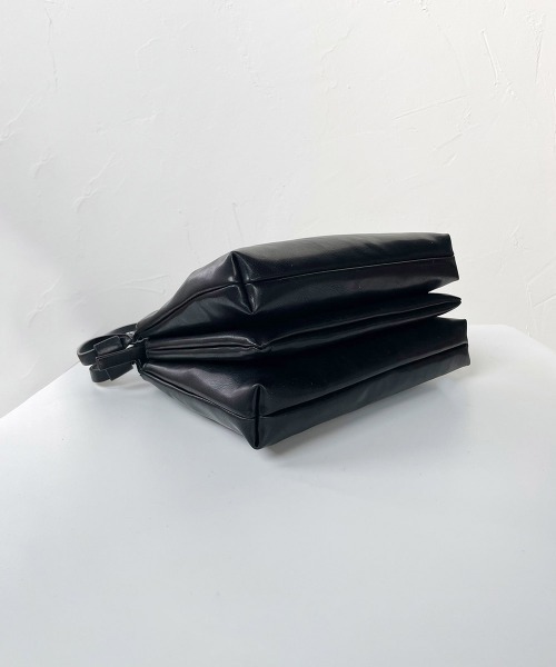 LIPSTAR(リップスター)の「≪CONTROL FREAK/コントロールフリーク≫レイヤードショルダーバッグ(ショルダーバッグ・レディース・オフホワイト/ブラック/グリーン・FREE)」の15枚目の写真