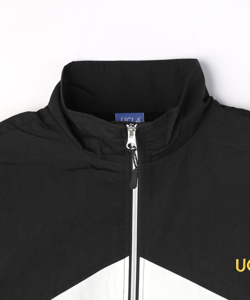 UCLA（ユーシーエルエー）の「UCLAナイロン切り替えスタンドブルゾン（ブルゾン・メンズ・ブラック/ベージュ/グリーン・MEDIUM/LARGE）」の8枚目の写真