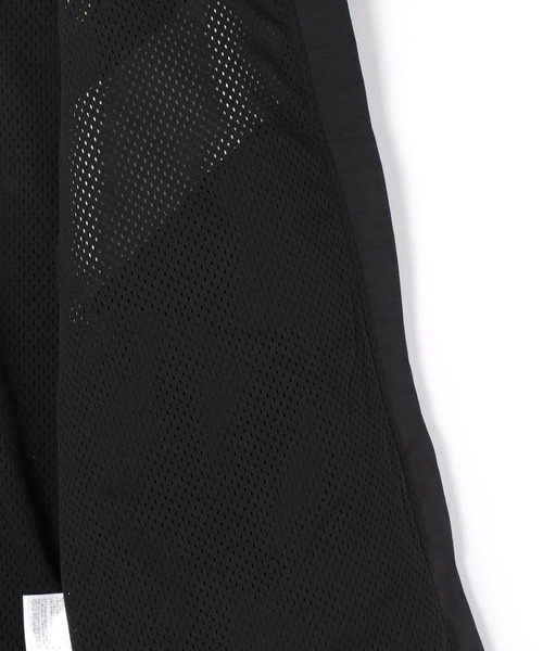 UCLA（ユーシーエルエー）の「UCLAナイロン切り替えスタンドブルゾン（ブルゾン・メンズ・ブラック/ベージュ/グリーン・MEDIUM/LARGE）」の11枚目の写真