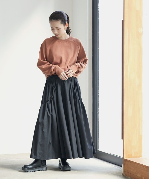 titivate(ティティベイト)の「ベーシックスウェットプルオーバー(スウェット・レディース・ピンク/オフホワイト/イエロー/パープル/モカ/ブラック・M/S)」の1枚目の写真