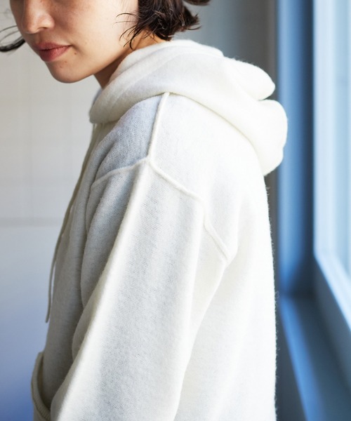 bulle de savon（ビュルデサボン）の「強縮　パーカー（パーカー・レディース・ホワイト/ネイビー・FREE）」の9枚目の写真