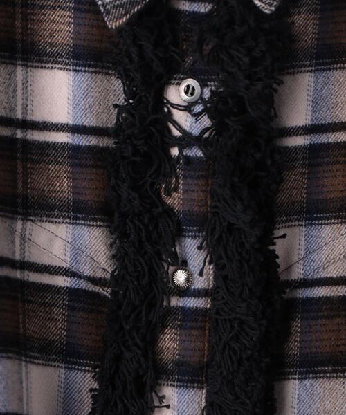 Cabana（カバナ）の「＜Cabana（カバナ）＞フリンジ チェック シャツ（シャツ/ブラウス・レディース・グレー/レッド・36）」の3枚目の写真