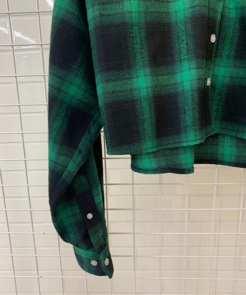 CIAOPANIC（チャオパニック）の「【WEB限定】ショート丈チェックシャツ/ストライプシャツ（シャツ/ブラウス・レディース・ホワイト/ブラック/ブラウン/ブルー/グリーン・FREE）」の6枚目の写真