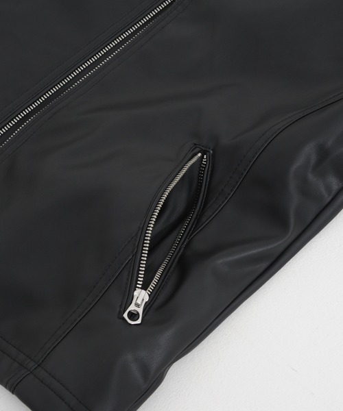 JEANS MATE(ジーンズメイト)の「ブラックPU素材 ライダースタイプ/フードタイプジャケット フェイクレザー(ライダースジャケット・メンズ・その他1/その他2/その他3・MEDIUM/LARGE/X-LARGE)」の17枚目の写真