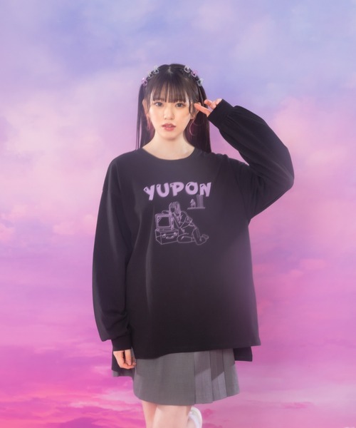 KOM（ドットコム）の「【 .KOM ×ゆーぽん SPECIAL COLLABORATION