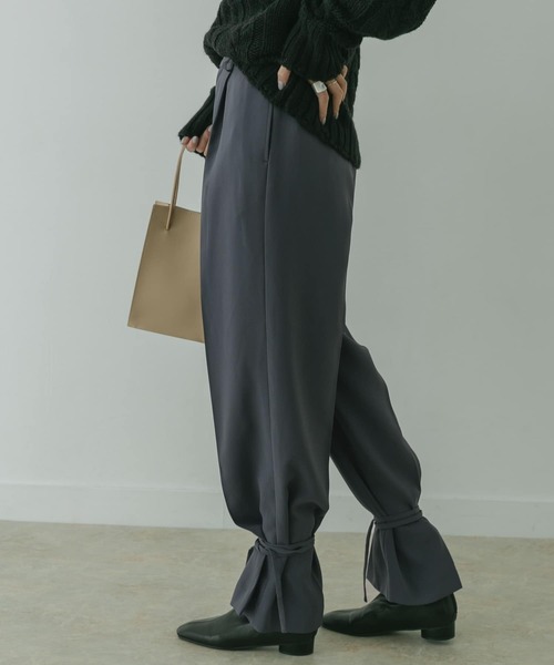 KBF+（ケービーエフプラス）の「KBF+　スソシボリパンツ∴（その他パンツ・レディース・ピンク系その他/ライトベージュ・38/36）」の14枚目の写真