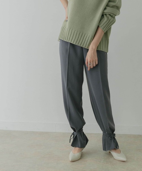 KBF+（ケービーエフプラス）の「KBF+　スソシボリパンツ∴（その他パンツ・レディース・ピンク系その他/ライトベージュ・38/36）」の4枚目の写真