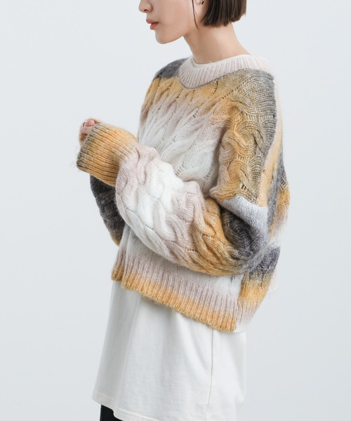 select MOCA(セレクトモカ)の「2021 AW グラデーションボーダーショートニット(ニット/セーター・レディース・グレー/イエロー・FREE)」の10枚目の写真