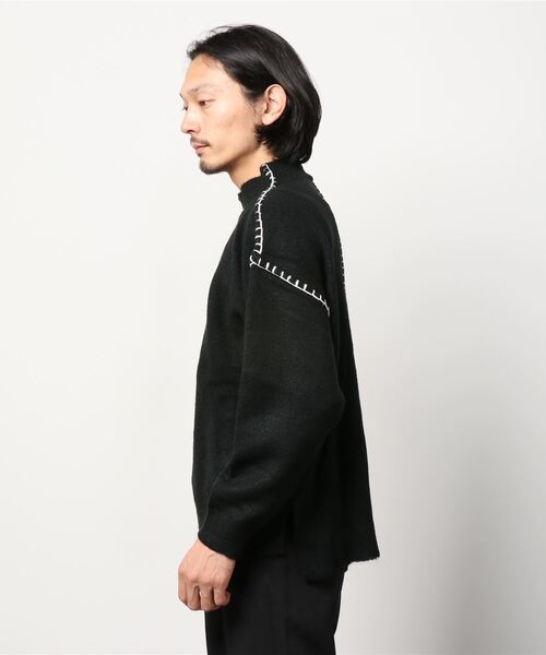SITRY(シトリー)の「Blanket stitch mock turtle neck knit/ブランケット ステッチ モックネック セーター(ニット/セーター・メンズ・ブラック/オフホワイト/グリーン/グレイッシュベージュ・M/L)」の18枚目の写真