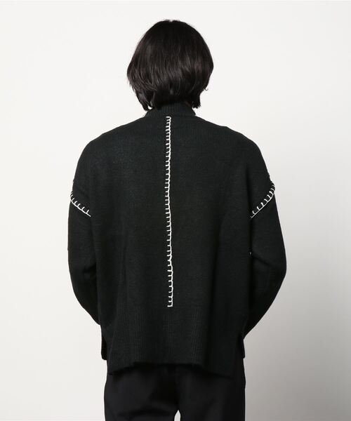 SITRY(シトリー)の「Blanket stitch mock turtle neck knit/ブランケット ステッチ モックネック セーター(ニット/セーター・メンズ・ブラック/オフホワイト/グリーン/グレイッシュベージュ・M/L)」の19枚目の写真