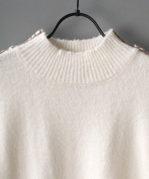 SITRY(シトリー)の「Blanket stitch mock turtle neck knit/ブランケット ステッチ モックネック セーター(ニット/セーター・メンズ・ブラック/オフホワイト/グリーン/グレイッシュベージュ・M/L)」の5枚目の写真