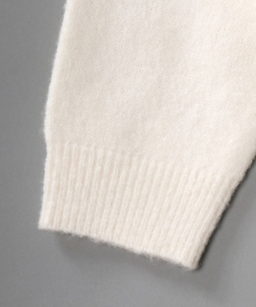 SITRY(シトリー)の「Blanket stitch mock turtle neck knit/ブランケット ステッチ モックネック セーター(ニット/セーター・メンズ・ブラック/オフホワイト/グリーン/グレイッシュベージュ・M/L)」の6枚目の写真