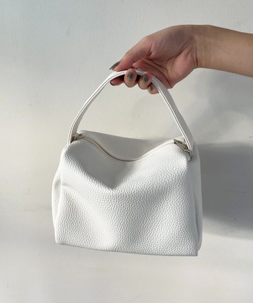 AS KNOW AS plus（アズノゥアズプラス）の「ぽすりとポーチバッグ（ショルダーバッグ・レディース・ブラック/オレンジ/グリーン/アイボリー・FREE）」の11枚目の写真