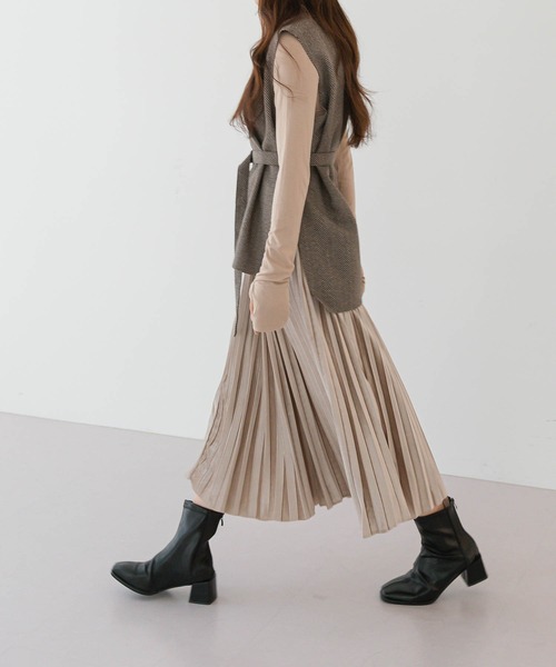 UNE MANSION（ユヌマンション）の「[UNE ORIGINAL] ヘリンボーンベスト(ベルトset)（ベスト・レディース・クリーム/ブラウン/ライトブラウン/ダークグレー/ライトベージュ/ブラック・FREE）」の21枚目の写真