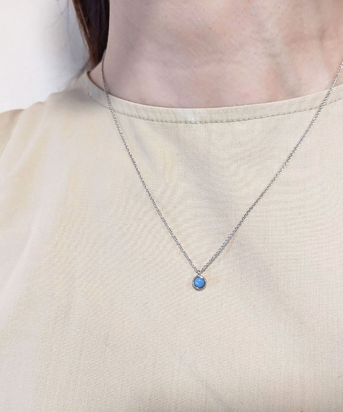 BROTHERHOOD（ブラザーフッド）の「【earyear】バースストーンペンダント：シルバー（ネックレス・レディース・ブルー/ネイビー/クリア/ホワイト/グリーン/ピンク/グレー/ライトパープル/ライトブルー/ライトグリーン/レッド/ターコイズブルー・FREE）」の9枚目の写真
