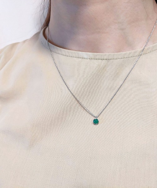 BROTHERHOOD（ブラザーフッド）の「【earyear】バースストーンペンダント：シルバー（ネックレス・レディース・ブルー/ネイビー/クリア/ホワイト/グリーン/ピンク/グレー/ライトパープル/ライトブルー/ライトグリーン/レッド/ターコイズブルー・FREE）」の4枚目の写真