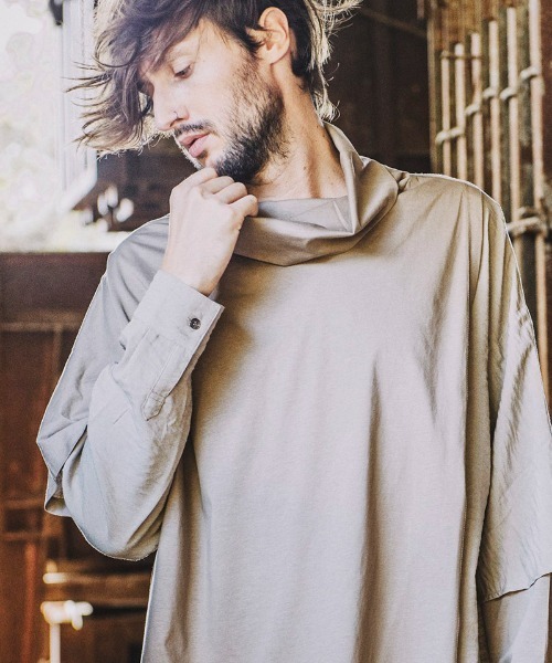 NO ID.(ノーアイディ)の「mlt3699-アシンメトリーレイヤードオフタートルロンT(Tシャツ/カットソー・メンズ・ホワイト/ベージュ/ブラック/ダークグレー・ONE SIZE)」の14枚目の写真